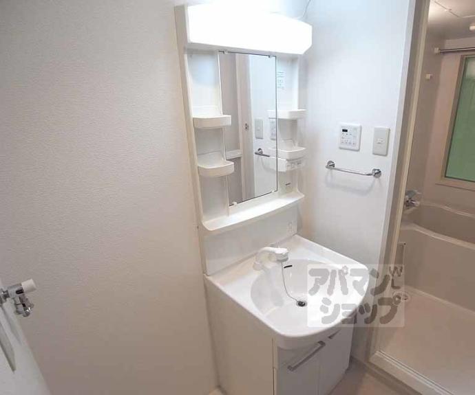 【ＶＩＶＩプリメラ】間取