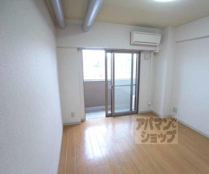 【ＶＩＶＩプリメラ】間取