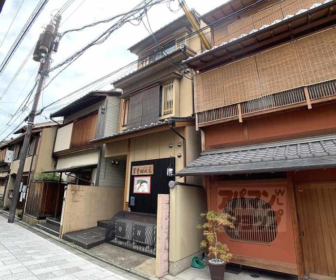 【サンウィステリアかなげん】間取