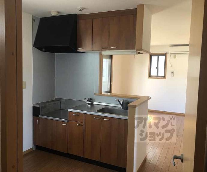 【イーズコート桂Ⅱ】間取