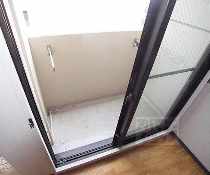 【エル・セレーノ西院Ⅱ番館】間取