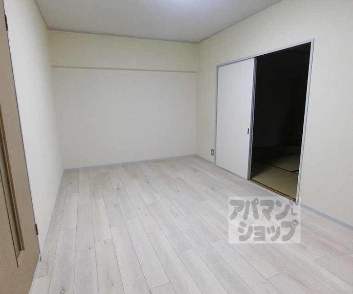 【紀之国屋ビル】間取