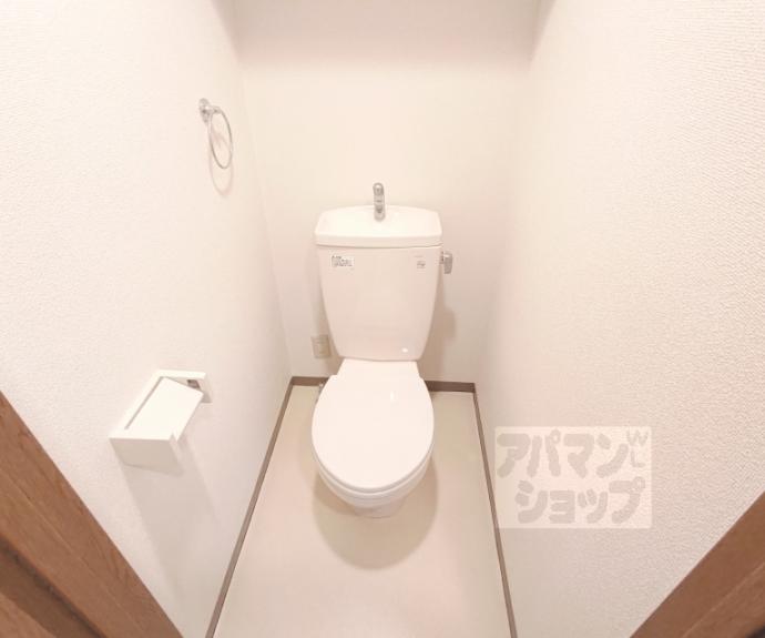 【メイプルリーフ嵯峨野】間取