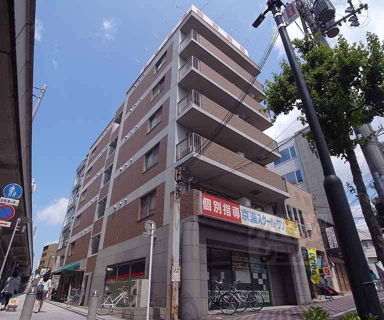 グリーンコート