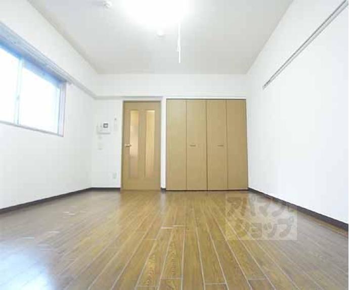 【グリーンコート】間取