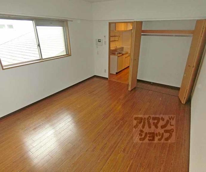 【グリーンコート】間取