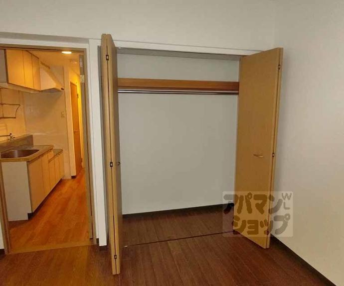 【グリーンコート】間取