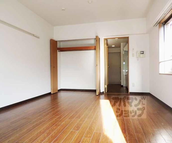 【グリーンコート】間取