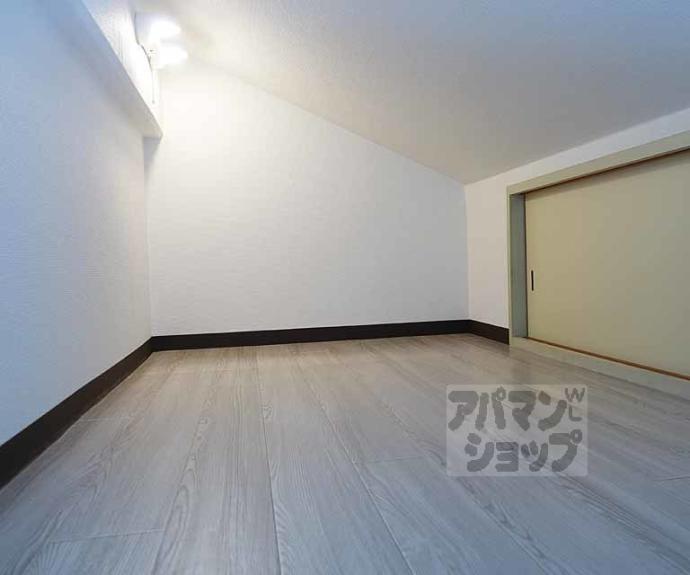 【ＢＯＢ　ＨＯＵＳＥ】間取