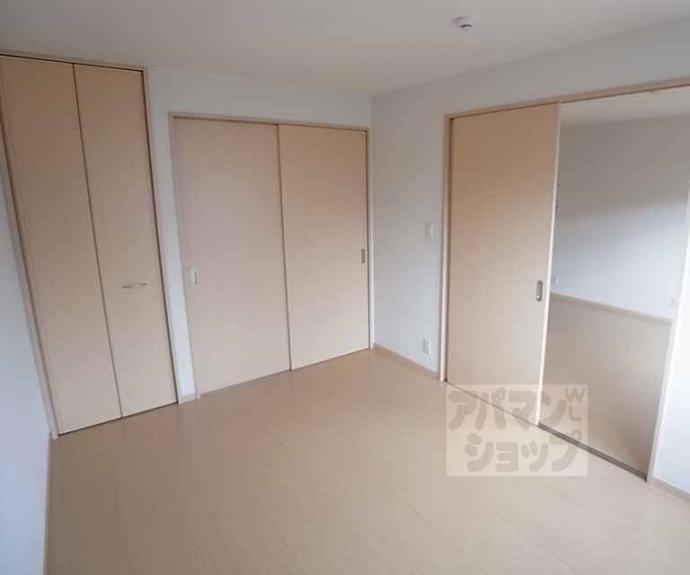 【パストラル西向日】間取