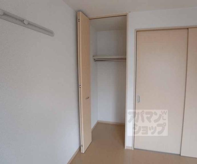 【パストラル西向日】間取