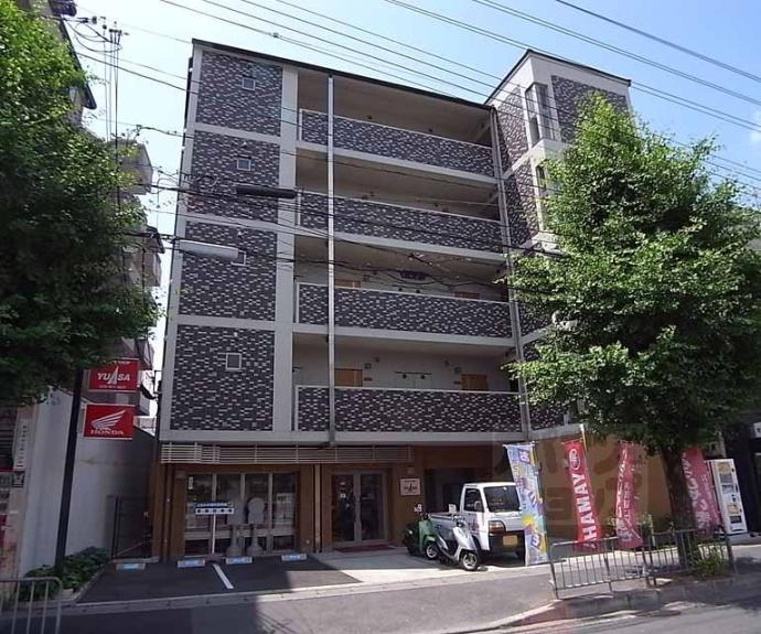 【セラヴィ新丸太町】間取