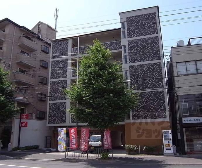 【セラヴィ新丸太町】間取