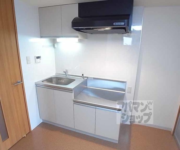 【セラヴィ新丸太町】間取