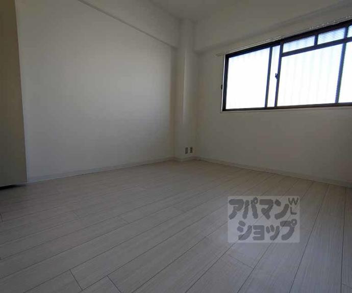 【ドムール有栖川】間取