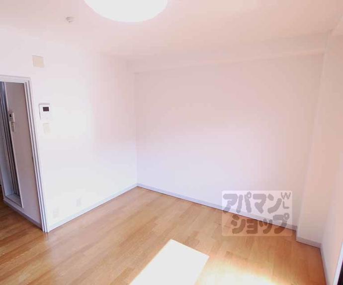 【ラ・メゾン・エスポワール】間取