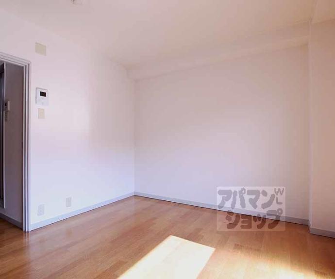 【ラ・メゾン・エスポワール】間取