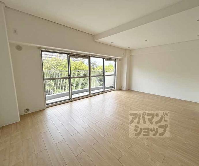 【向島ニュータウン　２街区　Ｂ棟】間取