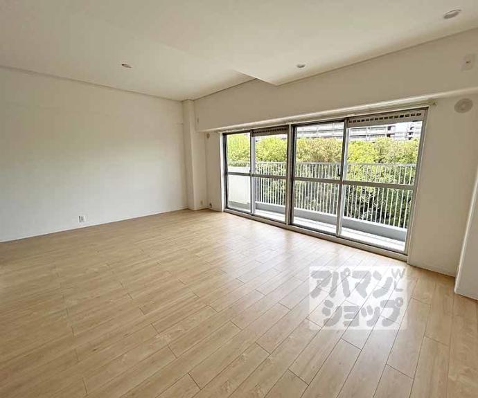 【向島ニュータウン　２街区　Ｂ棟】間取