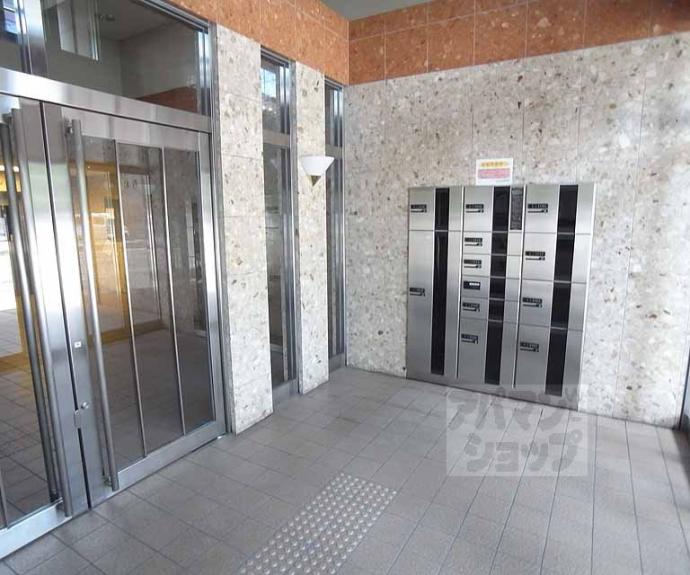 【セントフローレンスパレス西京極】間取