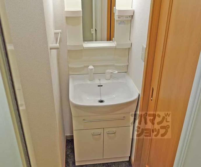 【サンライト上桂】間取