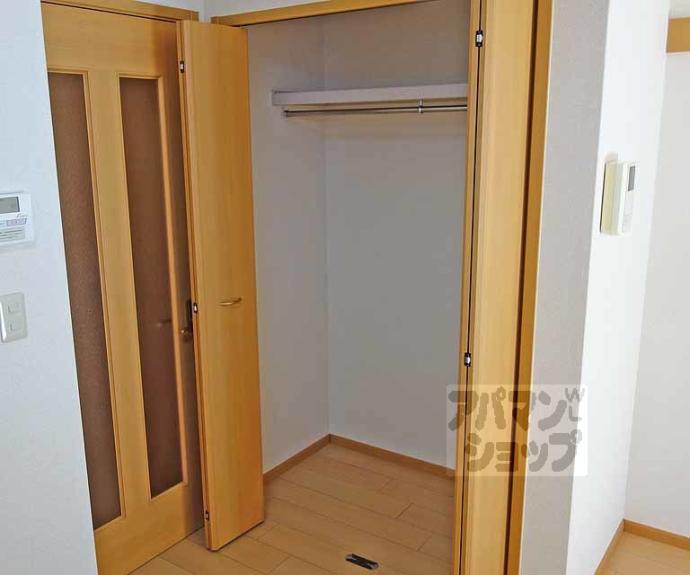 【サンライト上桂】間取