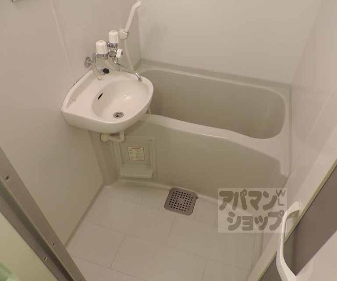 【レオパレスMOONLIGHT】間取