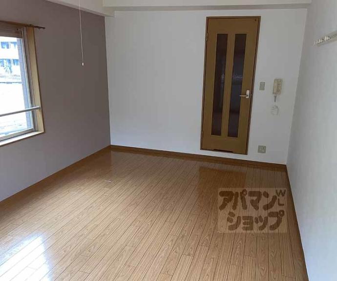 【シャルレ桂坂】間取