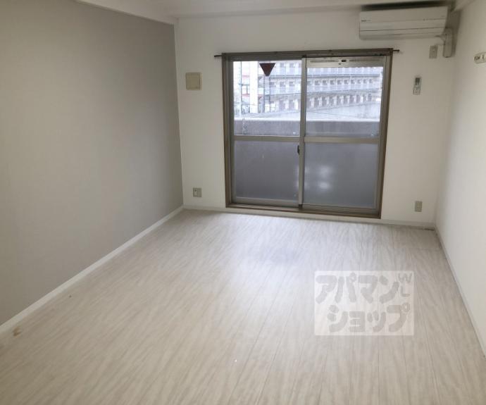 【シャルレ桂坂】間取