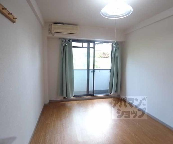 【サンピア宇多野】間取