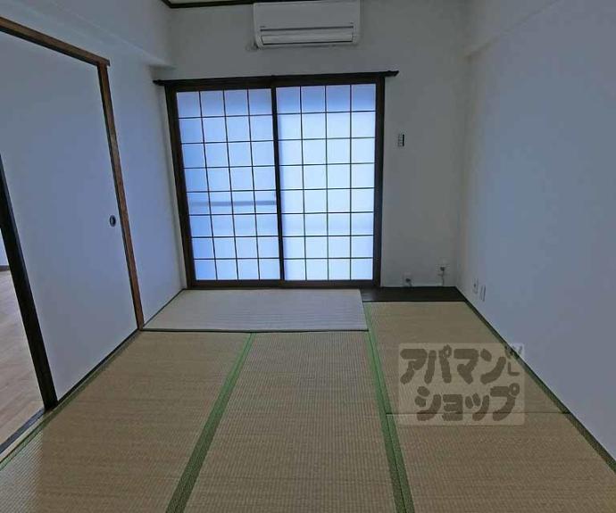 【京都四条グランドハイツ】間取