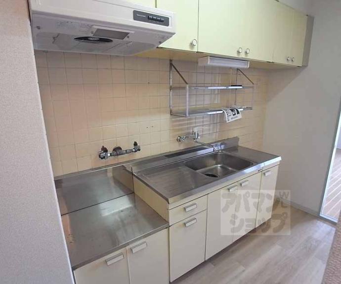 【京都四条グランドハイツ】間取