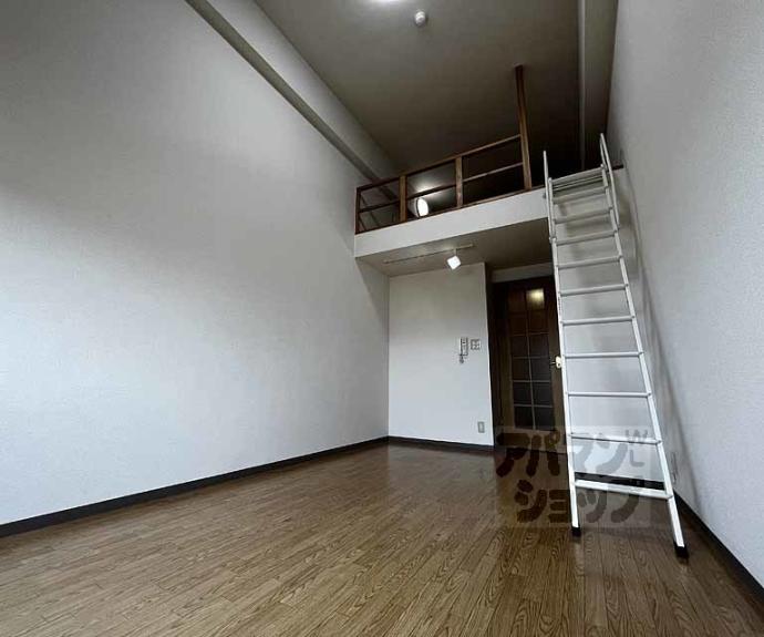 【西院くめマンション】間取
