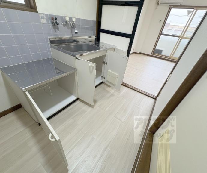 【シルクハウス２】間取