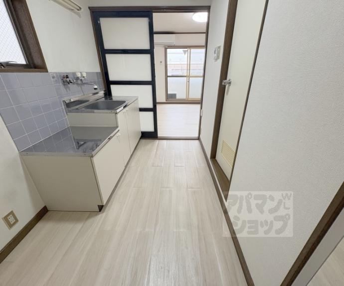 【シルクハウス２】間取