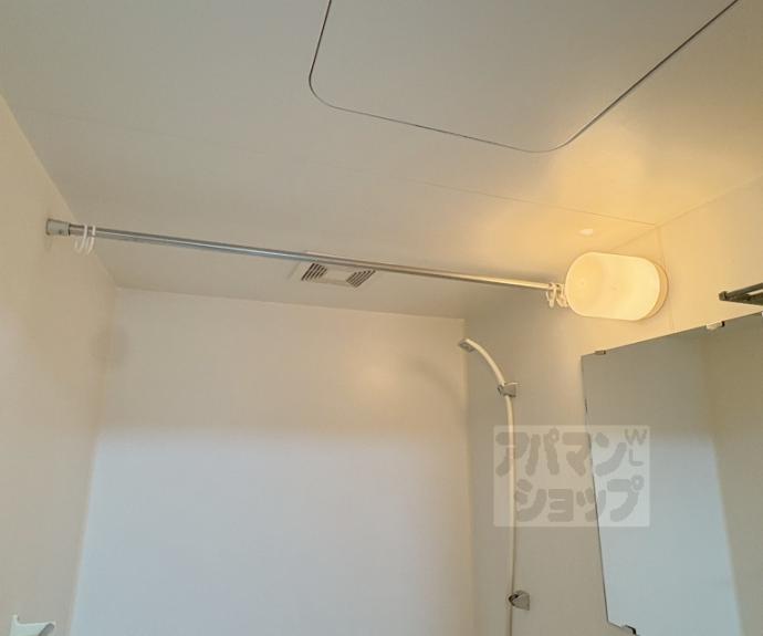 【シルクハウス２】間取