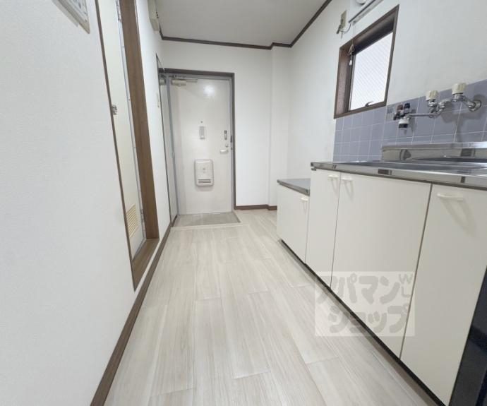 【シルクハウス２】間取