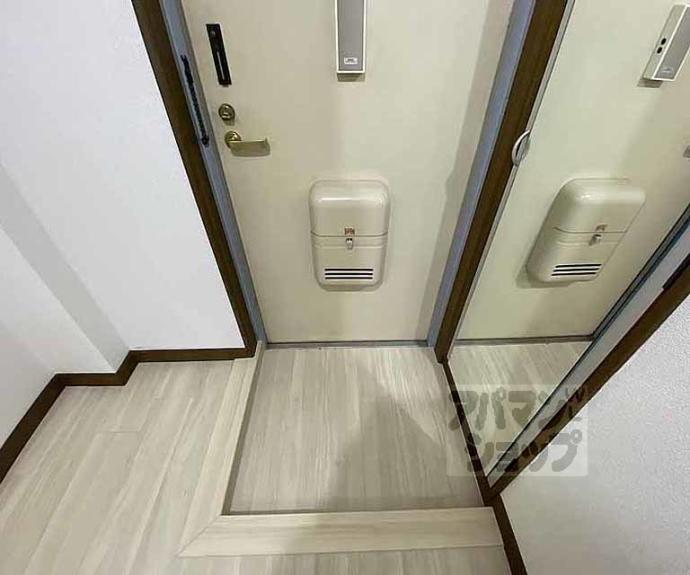 【シルクハウス2】間取