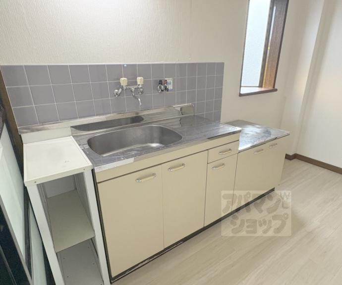 【シルクハウス２】間取