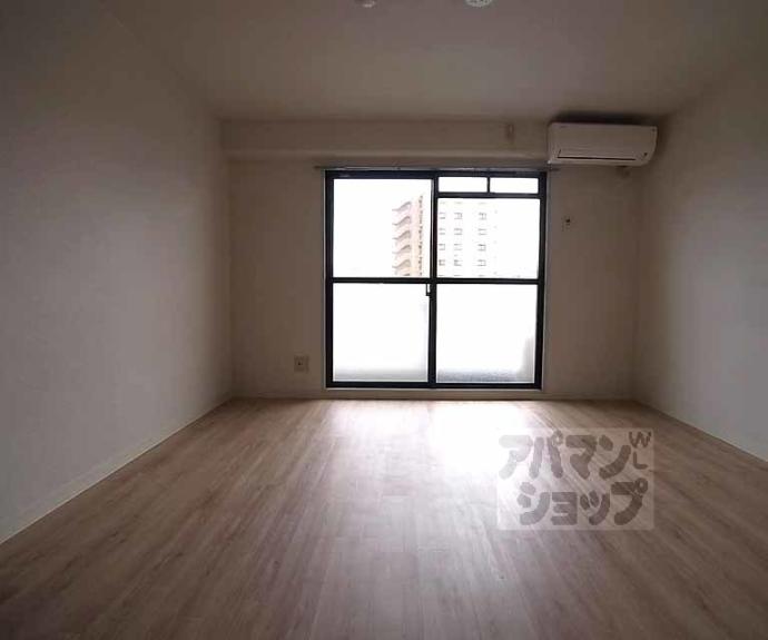 【イヌイビル】間取