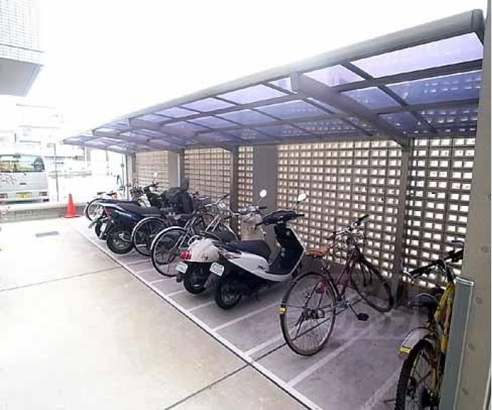 【アテナリー右京】間取