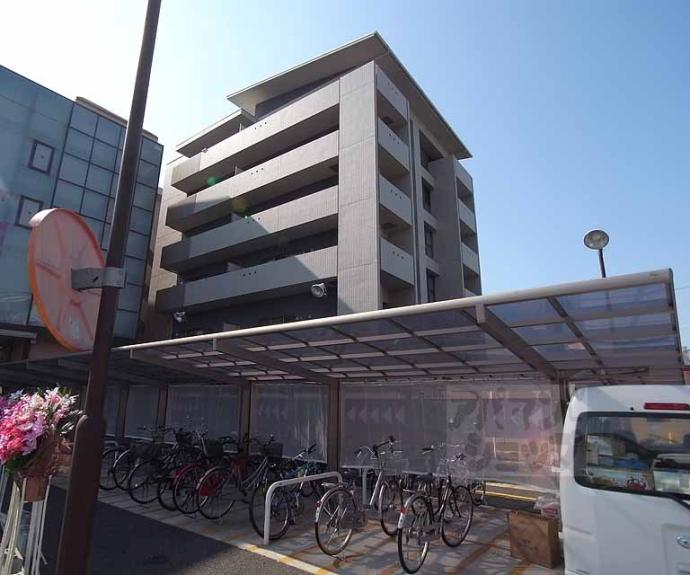 【アテナリー右京】間取