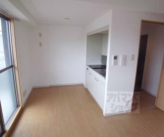 【アテナリー右京】間取