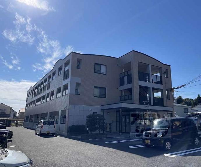 【ヴィラ　アルシオーネ】間取