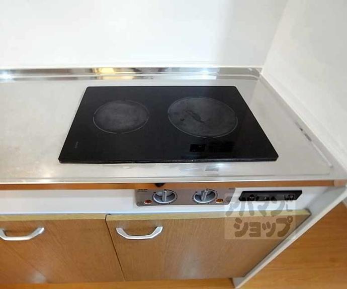 【ハウスセゾン朱雀大路】間取