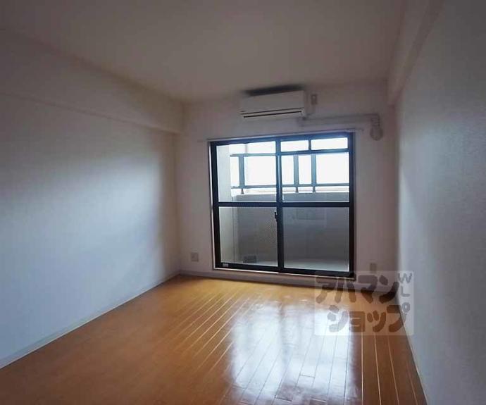 【ハウスセゾン朱雀大路】間取