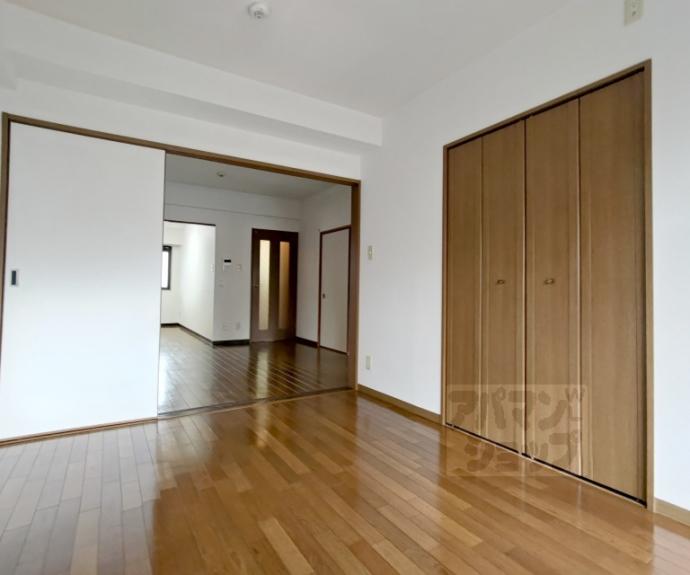 【アバンサール天神川】間取