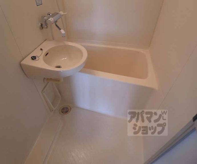 【シャトレ一条】間取