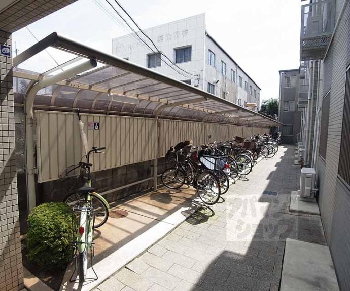 【Ｐｉｎｅ　Ｇａｒｄｅｎ】間取