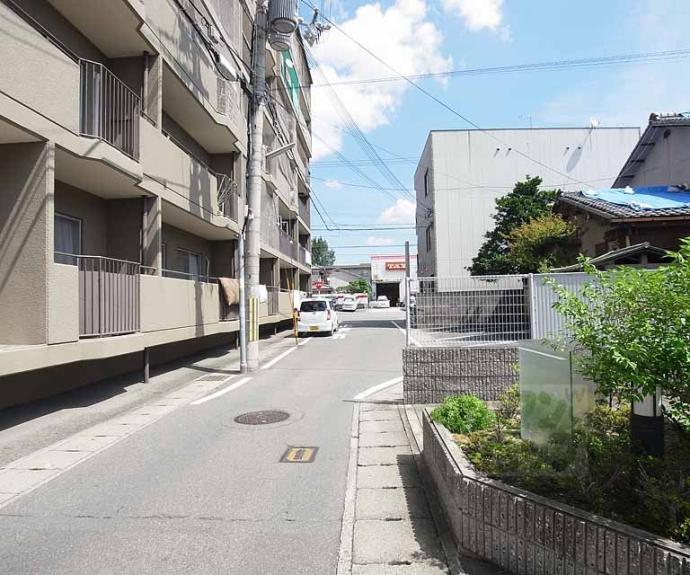 【Ｐｉｎｅ　Ｇａｒｄｅｎ】間取